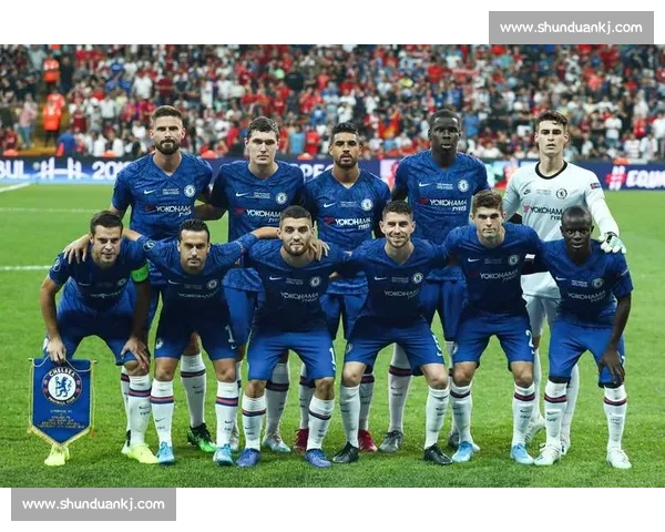 当代南美足球豪门球队整体实力深度对比与争霸趋势前瞻格局演变分析 - 副本